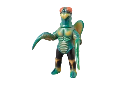 MEDICOM TOY "Toei Retro Sofvi Collection" -Android Kikaider- Green Mantis (2Nd Production Model)