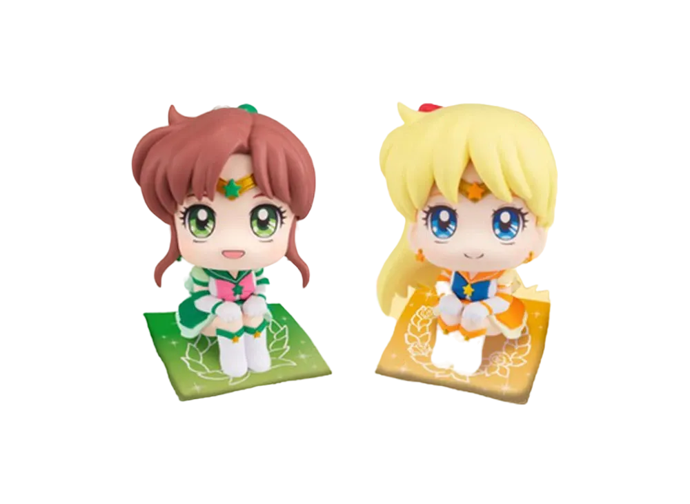 MegaHouse "Lookup" -Pretty Guardian Sailor Moon Cosmos the movie- Eternal Sailor Jupiter & Eternal Sailor Venus Limited edition with a cushion.