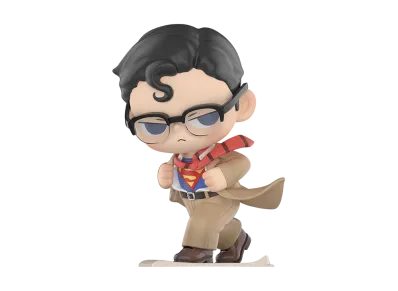 ポップマート フィギュリン スーパーマン クボ ビッグサイズの新品 ポップマート フィギュリン スーパーマン クボ ビッグサイズの新品