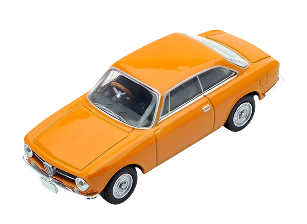 TOMYTEC "TOMICA LIMITED VINTAGE" 1/64 LV-156a Alfa Romeo 1600 Junior (Yellow)