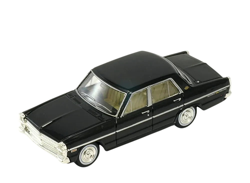 TOMYTEC "TOMICA LIMITED VINTAGE" 1/64 LV-70a Nissan Gloria Super DX (Black) 68 Year Model