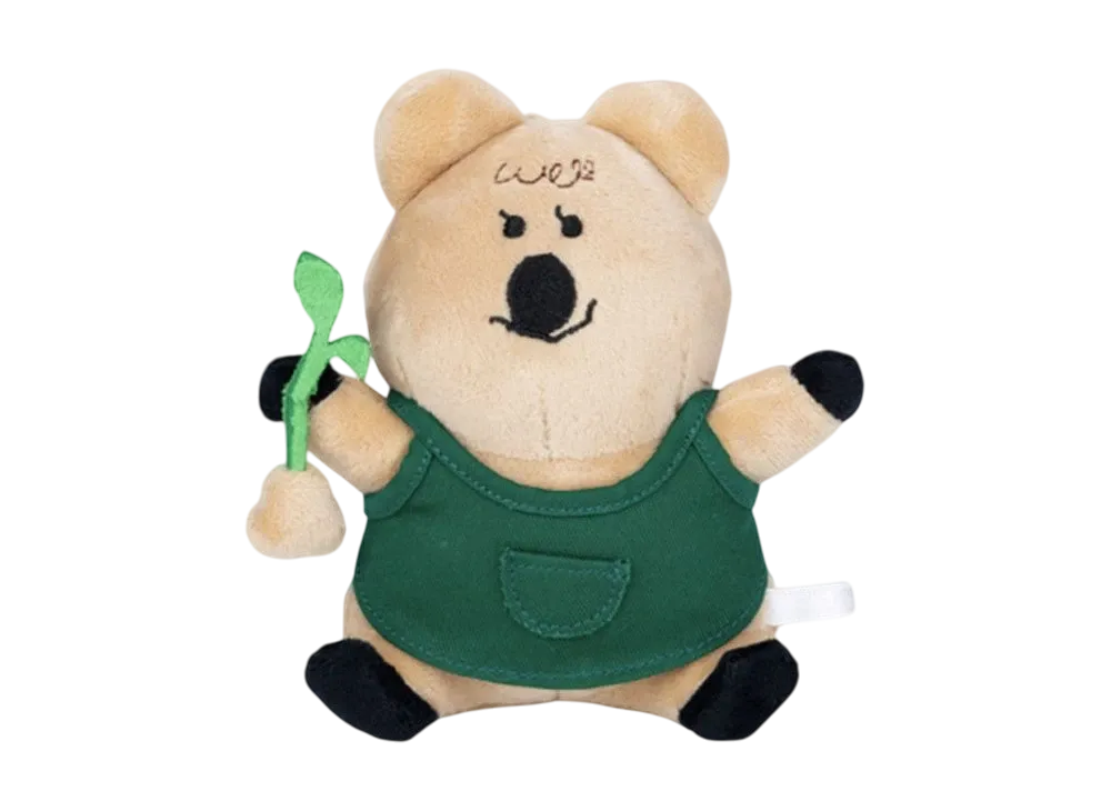 POP MART DINOTAENG Return to Live a Rural Life Soil Masseur MAMA QUOKKA