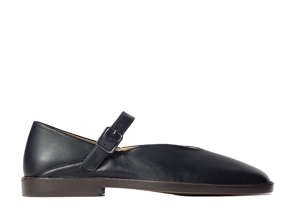 LEMAIRE Women's Ballerina Shoes in Leather "Black"