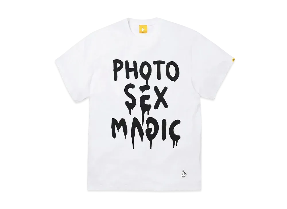 Trevor Andrew aka GUCCIGHOST | #FR2 Tシャツ Trevor Andrew aka GUCCIGHOST | #FR2 T-shirt