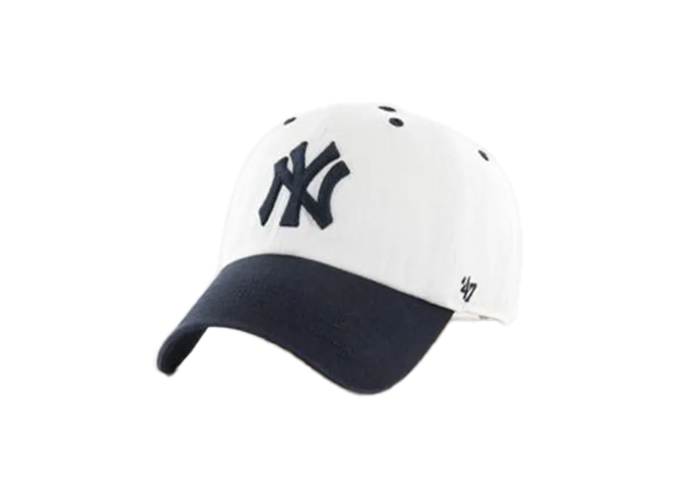 47 Clean Up "White/Black"