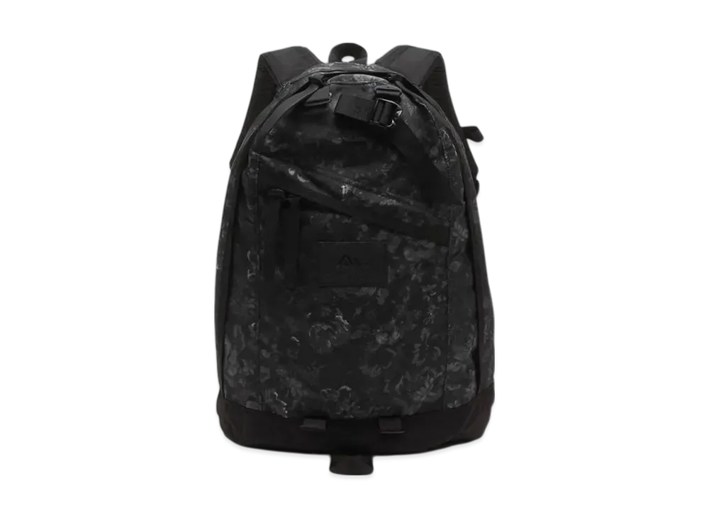 GREGORY Classic Day Pack 26L "Black Tapestry"