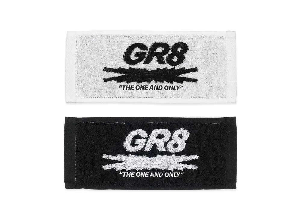 LE SSERAFIM x GR8 Collaboration Hand Towel 2 Set "Black/White"