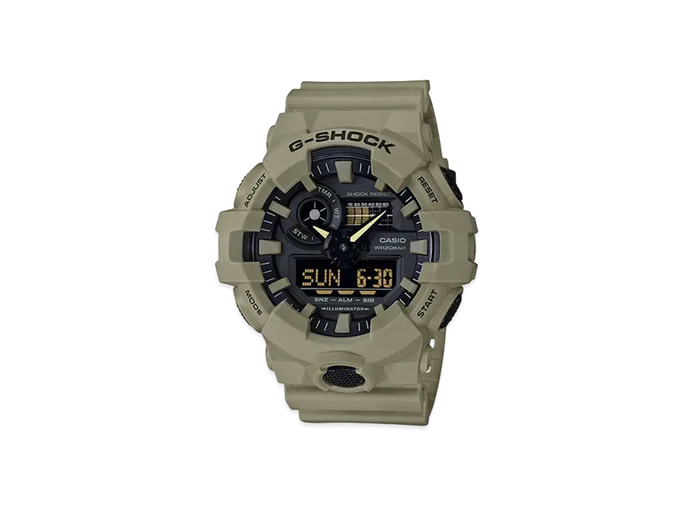 Casio G-Shock Analog-Digital GA700UC-5A - 58mm in Resin