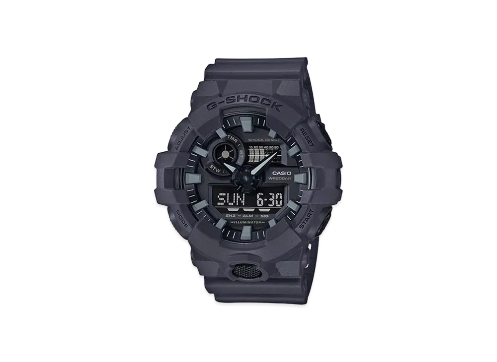 Casio G-Shock Analog-Digital GA700UC-8A - 58mm in Resin