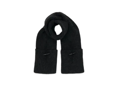 Hender Scheme Knitted Pocket Scarf "Black"