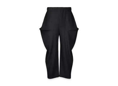 HOMME PLISSE ISSEY MIYAKE Kinetic Sculpture "Black"