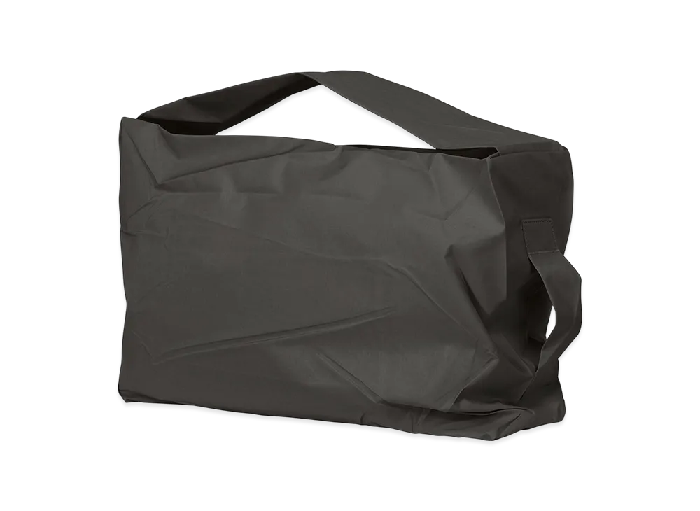 HOMME PLISSE ISSEY MIYAKE Stone Bag "Black"