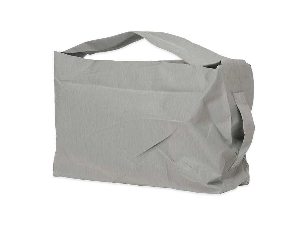 HOMME PLISSE ISSEY MIYAKE Stone Bag "Silver Gray"