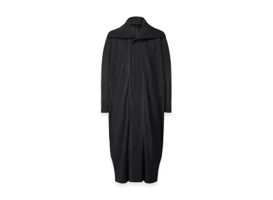 HOMME PLISSE ISSEY MIYAKE Monthly Colors January Long Coat "Black"