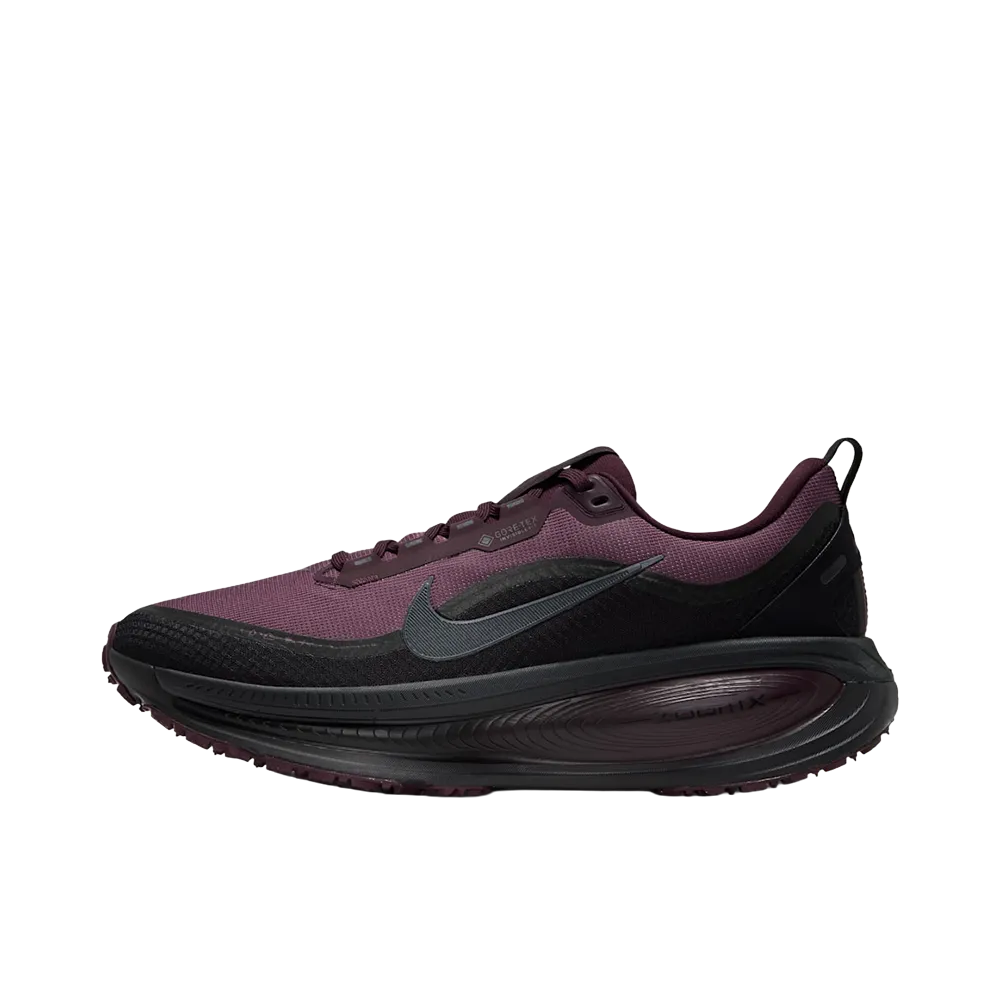 Nike Vomero 18 GORE-TEX "Burgundy Crush/Black"