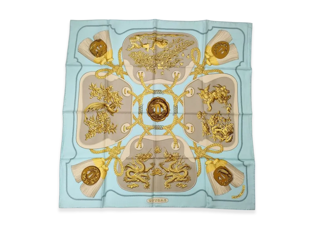 エルメス カレ90 ツバ "ライトブルー"