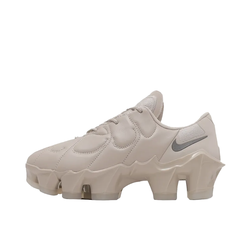 Nike Women's First Sight Mirage "Cream/Clear"