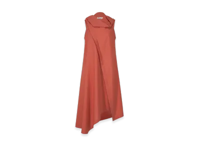 132 5. ISSEY MIYAKE Seamless 1 "Terracotta"