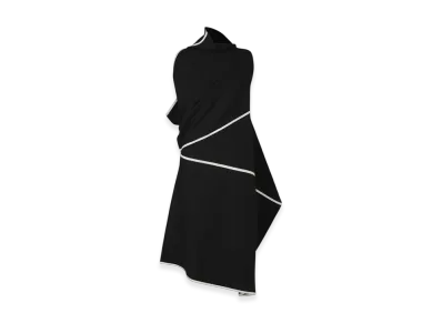 132 5. ISSEY MIYAKE Half Cube Pattern Knit "Black/White"