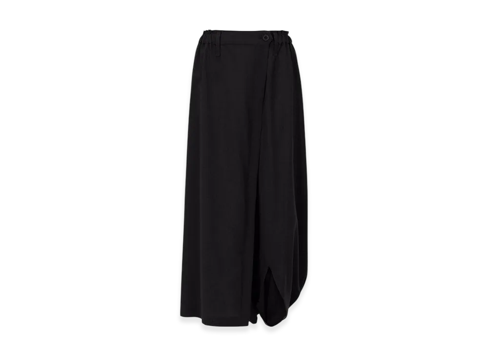 132 5. ISSEY MIYAKE Seamless Bottoms Basic "Black"