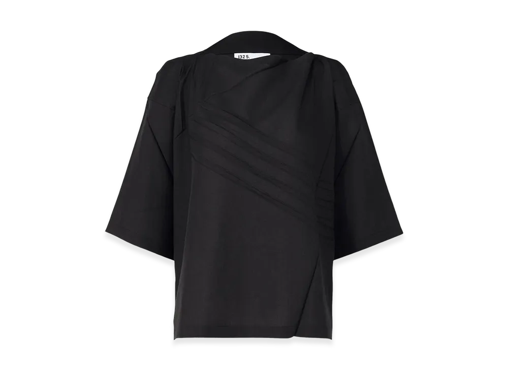 132 5. ISSEY MIYAKE Pleats T Basic "Black"