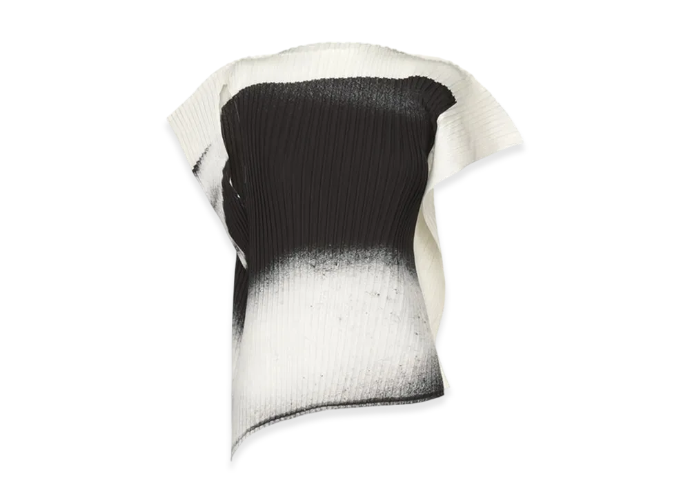 ISSEY MIYAKE Shadow Study Pleats "Shadow"