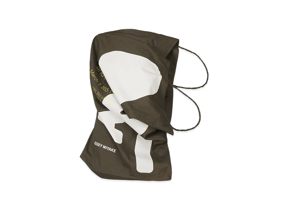 ISSEY MIYAKE Paper Bag (Poster) "Black"