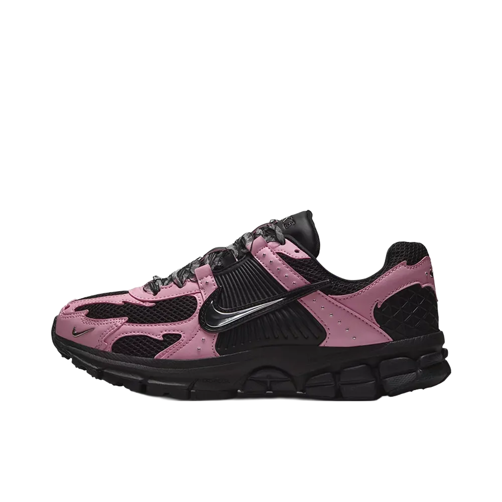 Nike Women's Zoom Vomero 5 "Black/Medium Soft Pink"