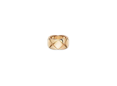 CHANEL Coco Crush Ring Quilted Motif, Large Version, 18K Beige Gold
