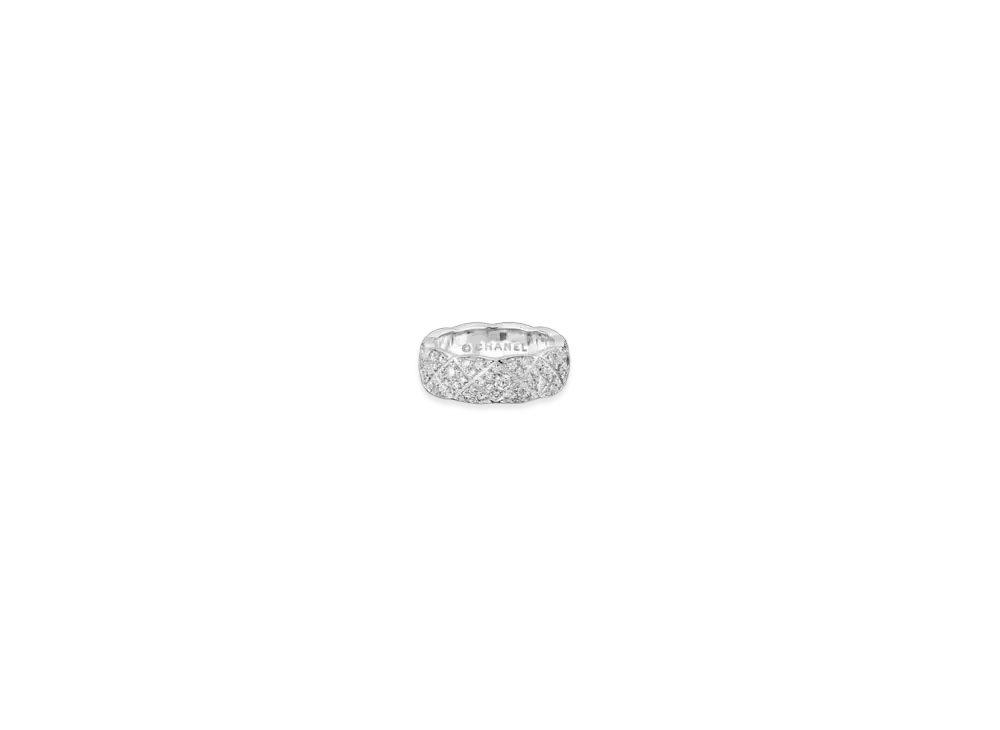 CHANEL Coco Crush Ring Quilted Motif, Small Version, 18K White Gold, Diamonds
