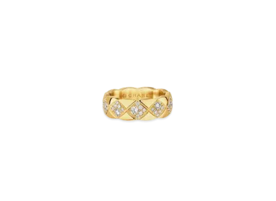 CHANEL Coco Crush Ring Quilted Motif Small Version 18K Diamonds "Yellow Gold"