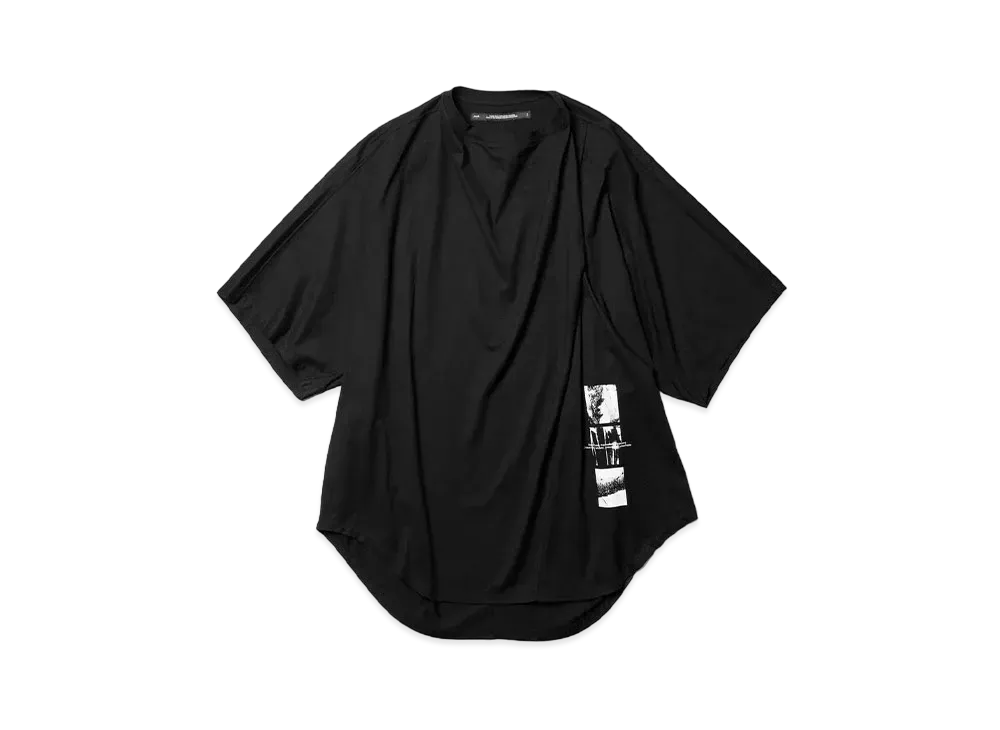 JULIUS Disarray Collar-Tuck Top "Black"