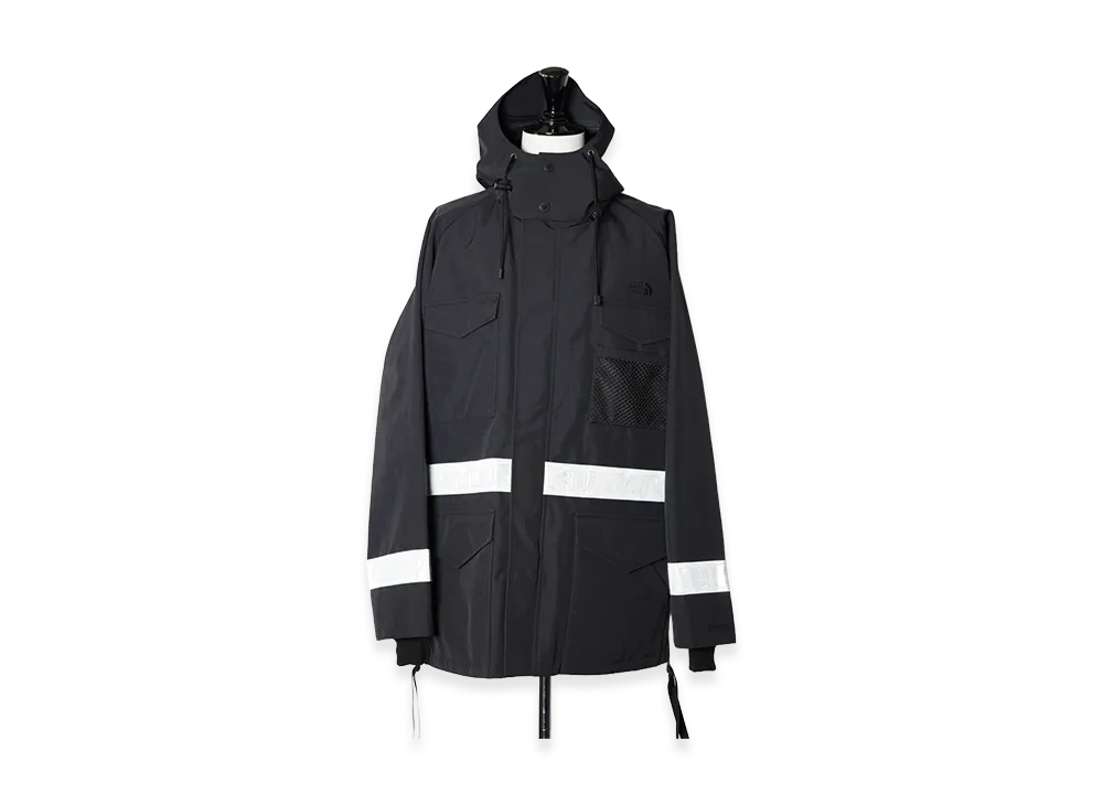 JUNYA WATANABE MAN x The North Face GORE-TEX Windstopper Reflector Hooded Blouson "Black"