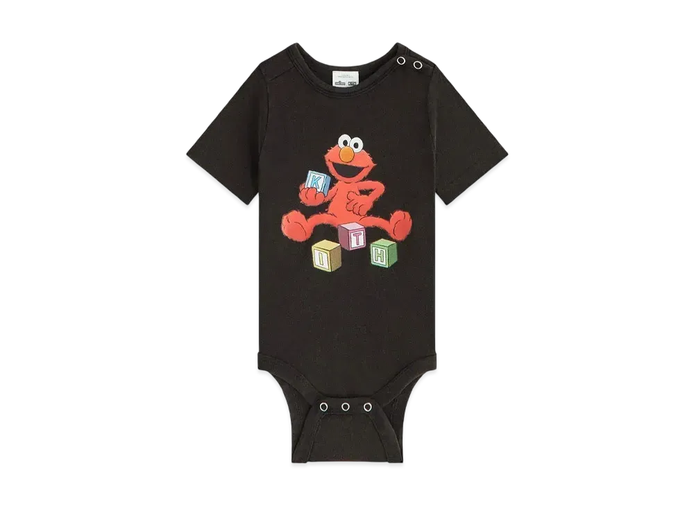 Kith x Sesame Street Baby Alphabet Vintage Bodysuit "Black"