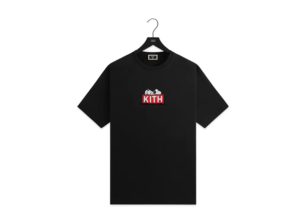 Kith x Peanuts Doghouse Classic Logo Tee "Black"