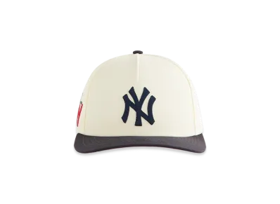 Kith Women's & New Era for the New York Yankees 9FORTY Snapback "Sandrift"