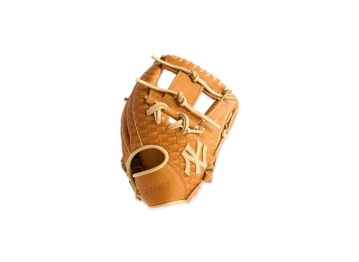 Kith x Rawlings for the New York Yankees Heart of the Hide Glove "Tan"