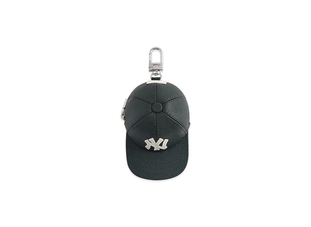 Kith x The New York Yankees Baseball Cap Leather Pouch "Stadium"