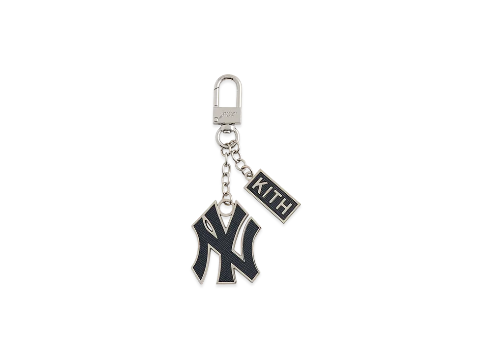 Kith For The New York Yankees Keyring "Nocturnal"