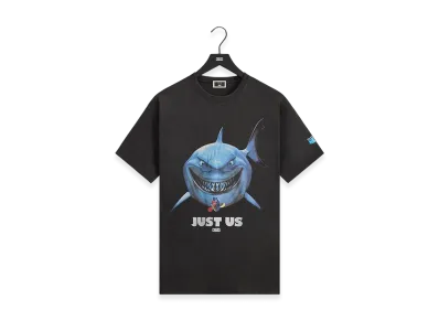 Kith x Disney Pixar Finding Nemo Poster Vintage Tee "Black"