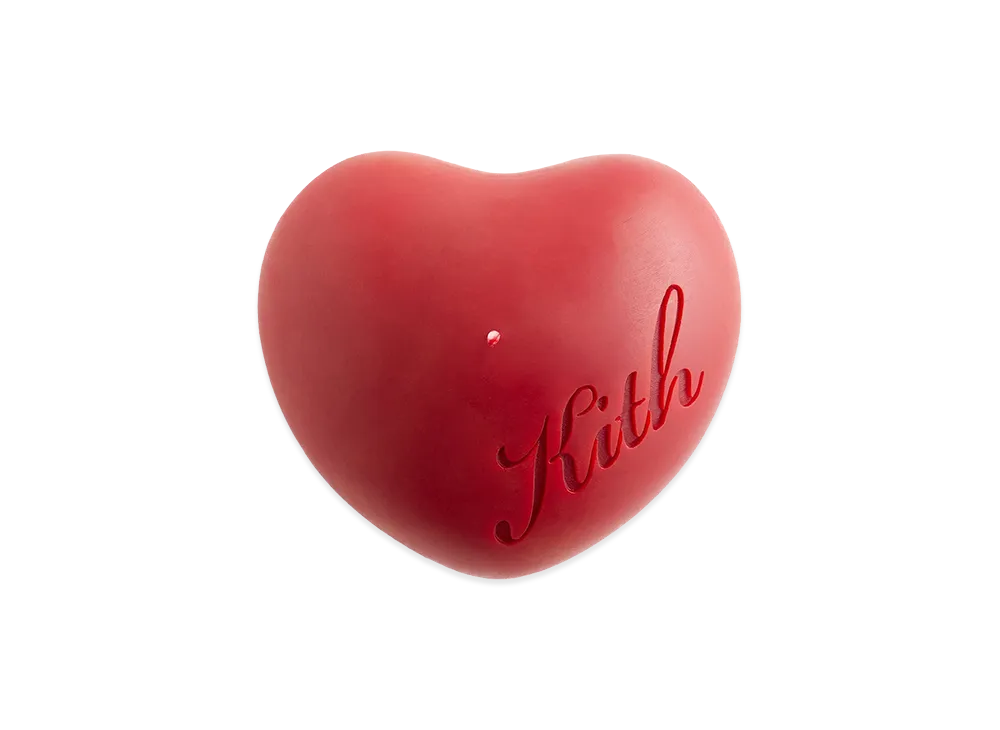 Kith Script Heart Scented Candle "Fame"