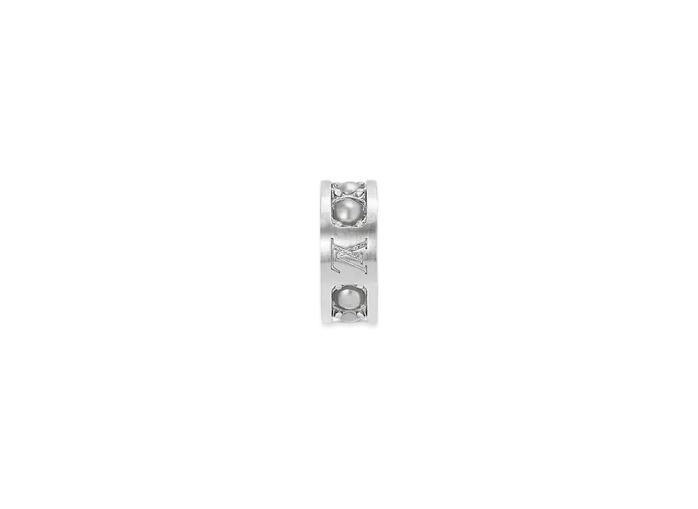 Louis Vuitton Pearls Earcuff "Silver"