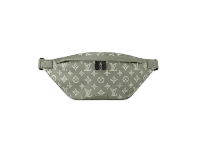 Louis Vuitton Discovery Bumbag Monogram Shadow "Olive Green"
