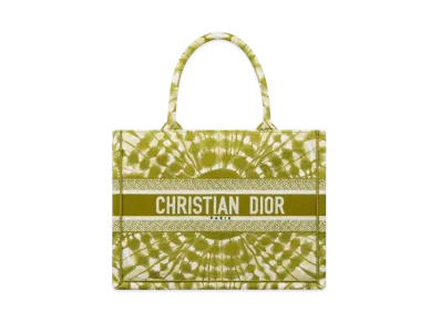 Dior Miss Dior Medium Dior Book Tote Tie & Dior Embroidery (36 x 27.5 x 16.5 cm) "Peridot Green"