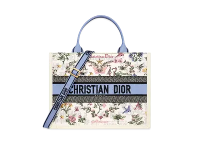 Dior Dioramour Medium Dior Book Tote Embroidery with Amour 1947 Motif and Calfskin (36.5 x 28 x 17.5 cm) "Latte/Multicolor"