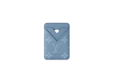 Louis Vuitton Porte-Cartes Magnet Taigarama "Bleu Ciel"