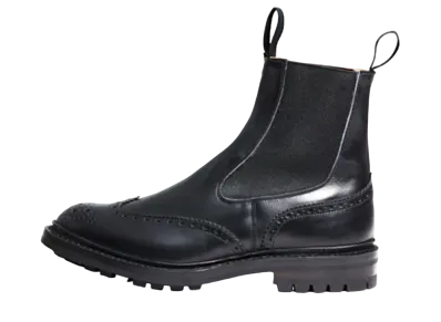 Tricker’s Henry 4444 Calf "Black" M2754 Commando Sole