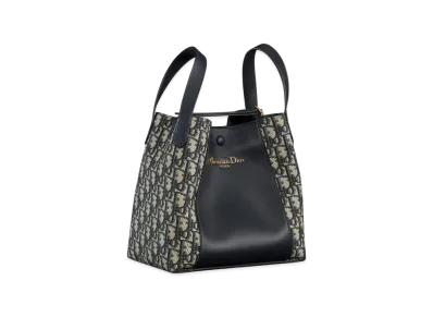 Dior Medium Signature Bucket Bag Dior Oblique Jacquard and Smooth Calfskin "Blue"