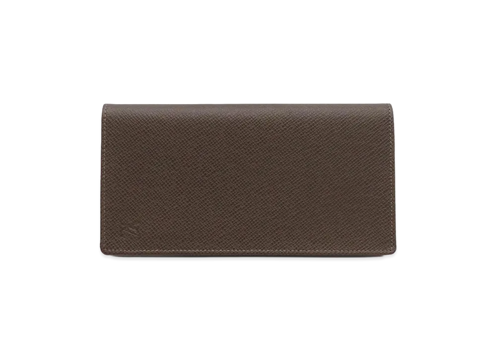 Louis Vuitton Taiga Porte-Cartes Credit "Grizzli"