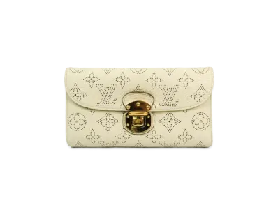 Louis Vuitton Amelia Wallet Mahina "Coquille"